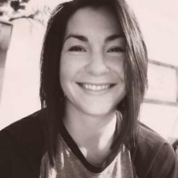 Meet your Posher, Adrienne - Picture 1 of 1